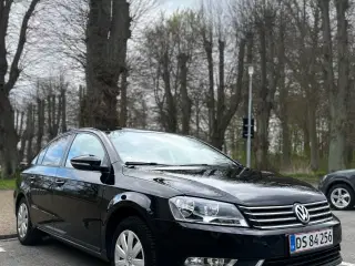 VOLKSWAGEN PASSAT B7 2012, 1.4 TSI 127.000 KM. NY 