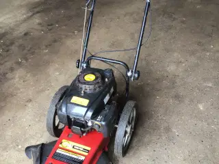 Græstrimmer på hjul