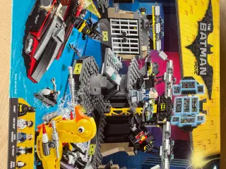 Lego Batman, Batcave break-in (70909)