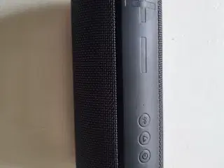 TRUST portable speaker 