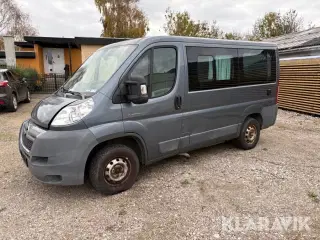 Personbil Citroën Jumper ombygget til van