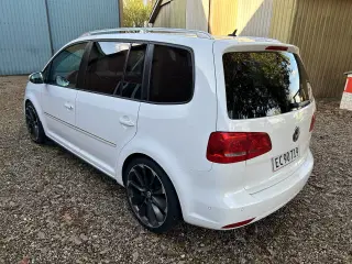 VW Touran Highline 2.0 TDI DSG6