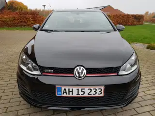 VW Golf 7 GTI Performance