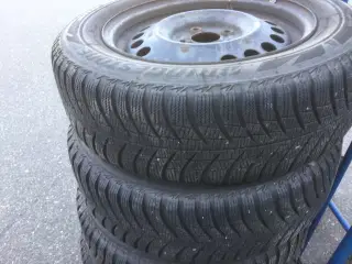 185/65/15  Nissan 
