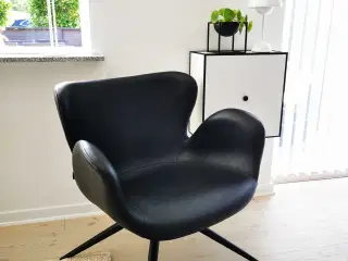 Loungestol sort kunstlæder 
