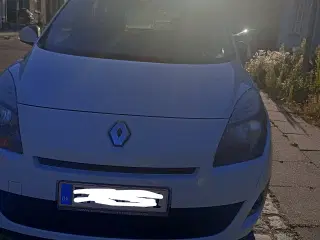 Renault grand scenic