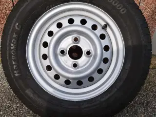 Rezerve hjul til trailer