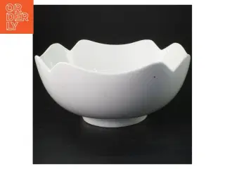 Hvid porcelænsskål (str. Ø 26x11 cm)