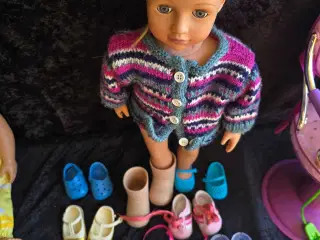 Our Generation 8 sko og 1 dukke 