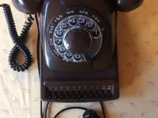 Gammel telefon - Kirk 73 D