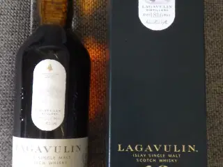 Lagavulin 16 års Islay Single Malt Scotch Whisky 4