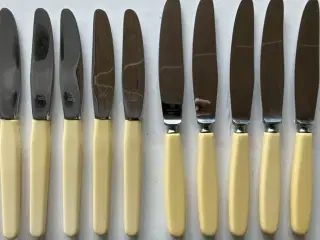 10 Retro Knive i rustfri stål med bakelit skaft 