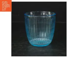 Blåt drikkeglas (str. 9 cm)