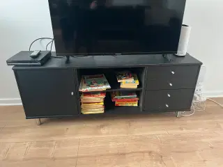 TV-møbel med god opbevaring