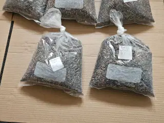 9 liter små brune og sorte sten til akvarie 