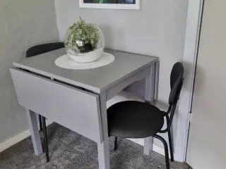 Ikea ÖSTANÖ  stole/ sort 