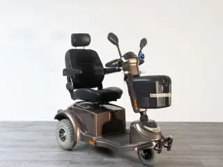 LM-650 grå