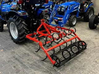 DK-TEC Såbedsharve Fabriksny 120cm med efterruller som er justerbare i højden.