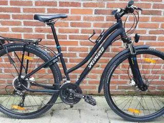 Damecykel og Herrecykel - Specialized (hybrid)