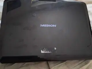 En lille dvd maskine sælges 