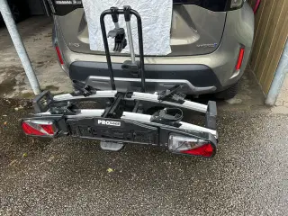 Cykelholder med vippefunktionen  og stik 7/13