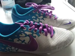 Nike inde sko