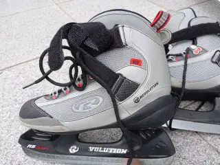 Ishockey skøjter. Str 42