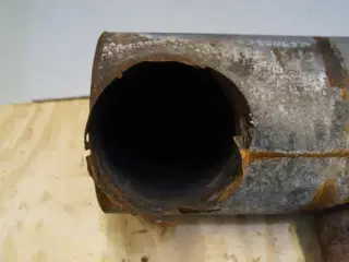 Case 7130 Udstødning 1289088C3