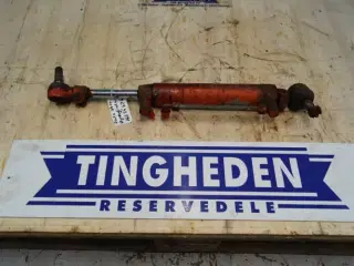 Deutz 3610 Styrecylinder 06255676