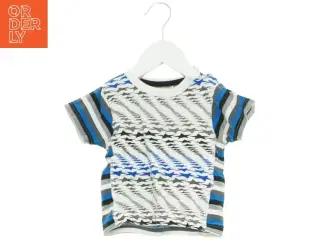 T-Shirt fra Name It (str. 74 cm)