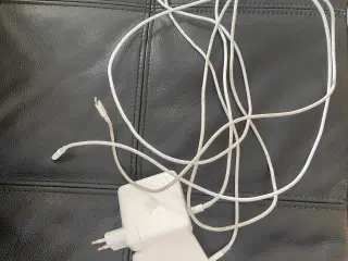 2 Apple oplader til Macbook 