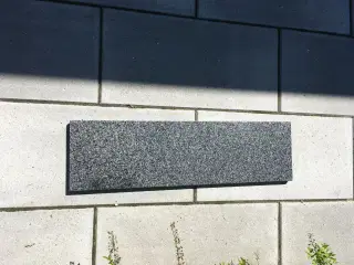 Bundstykke/granitplade