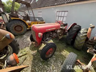 Veterantraktor Massey-Ferguson
