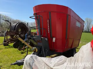 Fodervogn Hoegild VM27 feeder