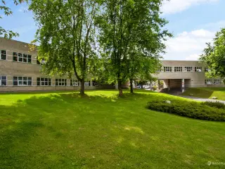Kontor- og lagerlejemål på 645 m²