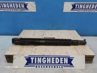 New Holland BB940 Liftcylinder 84818223