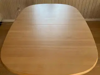 Spisebord i bøg Gangsø 