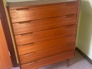 Teak kommode 