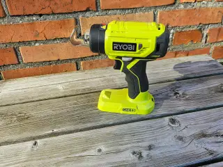 Ryobi Varmepistol