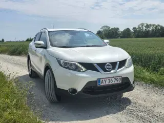 Nissan Qashqai 1.2 DIG-T N-TEC (2015) med ny motor
