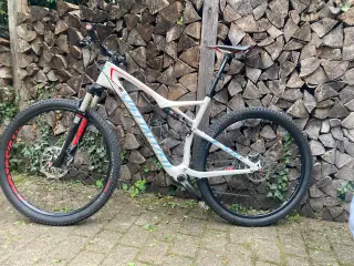 Specialized epic comp Carbon 