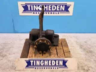 New Holland CR9090 Spindel R. 84446947