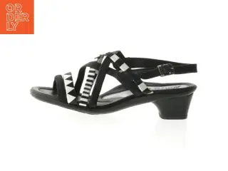 Ubrugt Sort og hvid damesandaler fra Ariva (str. 39 )