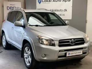 Toyota RAV4 2,2 D-CAT 177 4x4