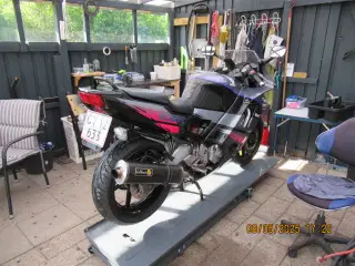 Honda cbr 600 F2 