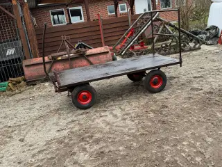 Halm vogn med bremser 