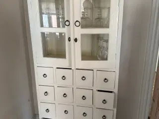 Skab