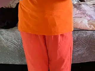 Joggingsæt i orange
