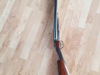 Webley & Scott m700