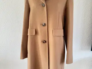 Frakke fra Max Mara Weekend 